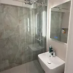 The Ascend Luxury Flat 2 Апартаменти Бухарест